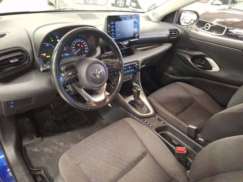 Toyota Yaris 2022 Sininen