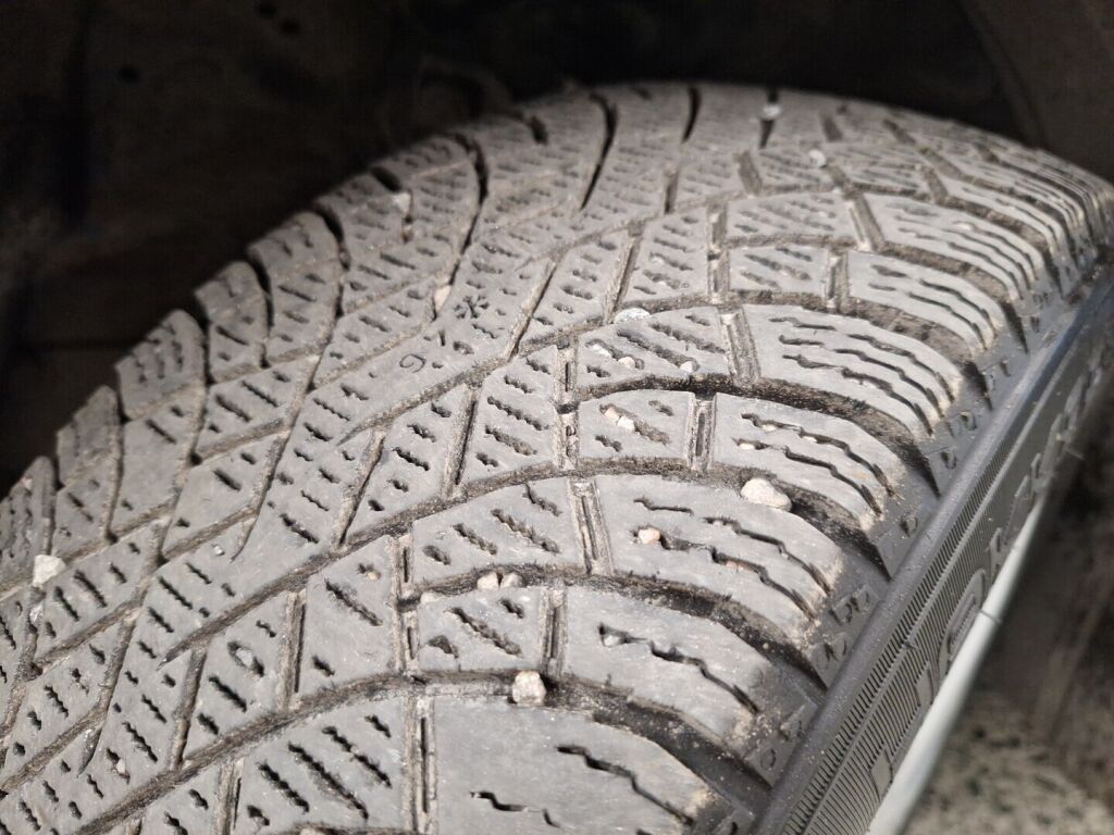 Toyota Yaris 2022 Sininen