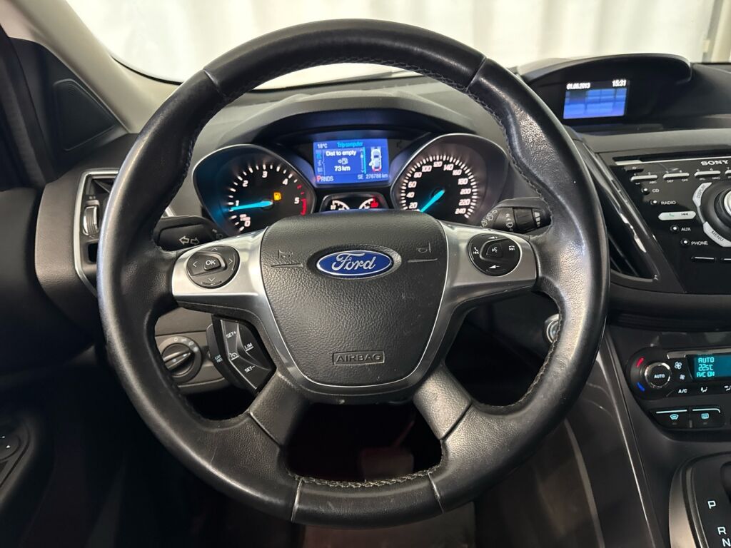 Ford Kuga 2013 Sininen