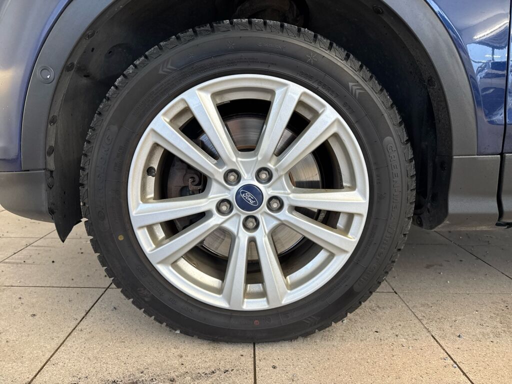 Ford Kuga 2013 Sininen