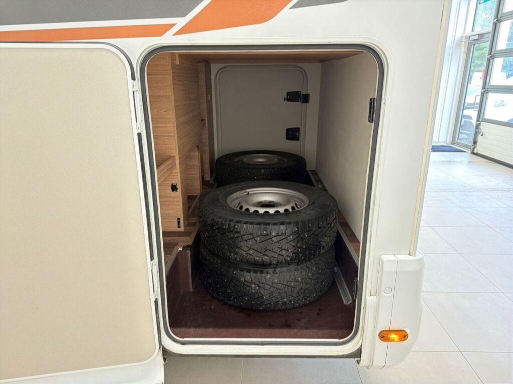 Weinsberg CaraCompact 2022 Valkoinen