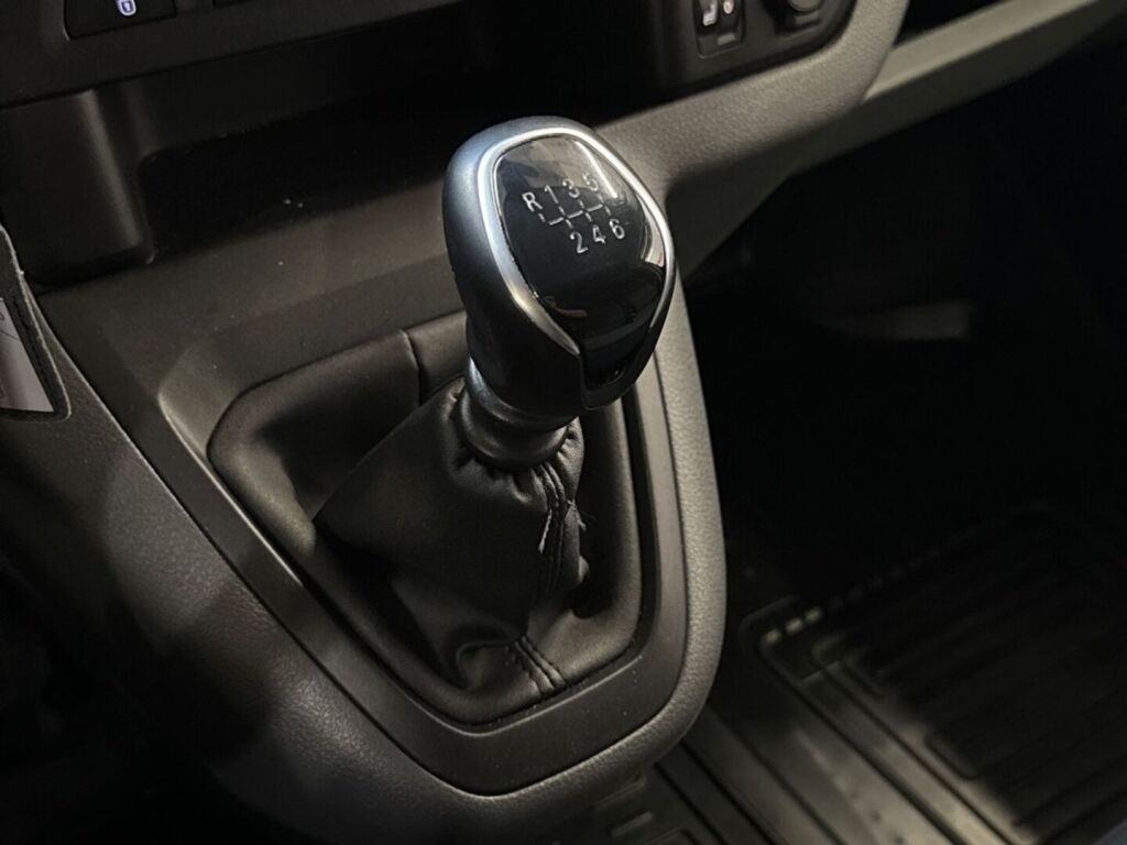 Toyota Proace 2022 Valkoinen