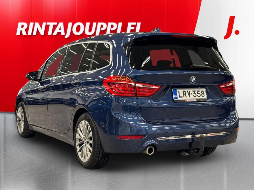 BMW 218 2022 Sininen