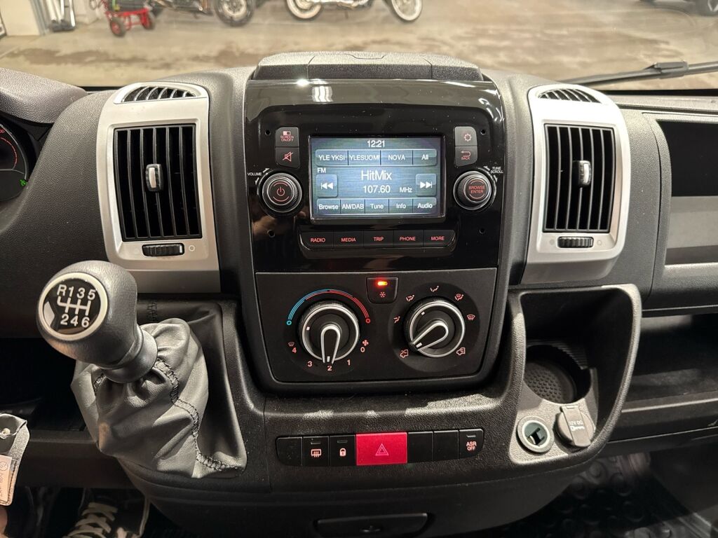 Citroen Jumper 2023 Valkoinen