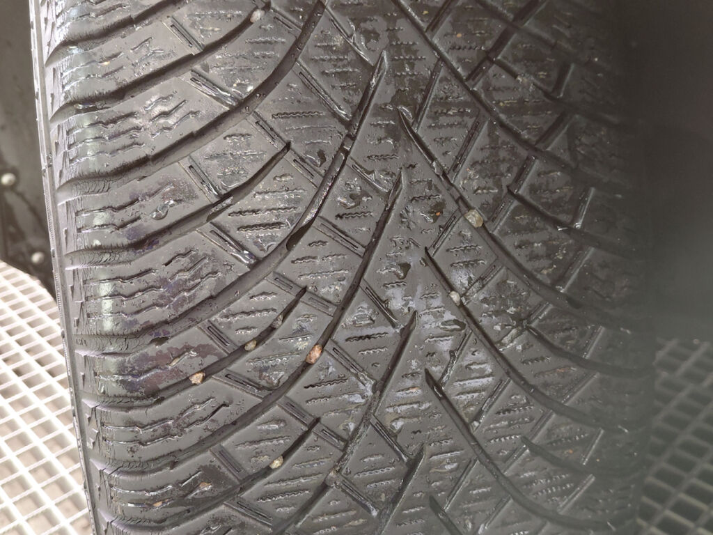 Polestar 2 2022 Harmaa