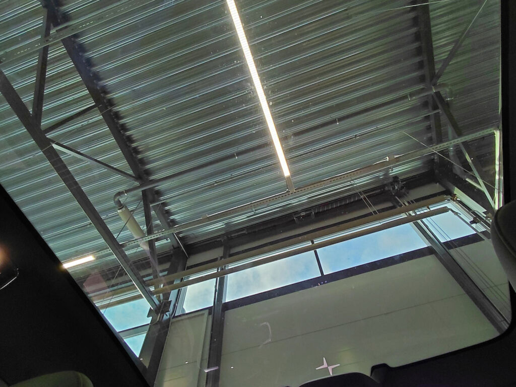 Polestar 2 2022 Harmaa