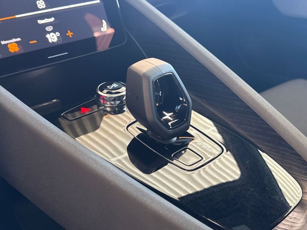 Polestar 2 2022 Harmaa