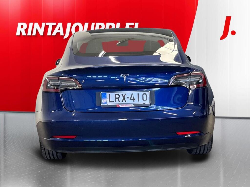 Tesla Model 3 2021 Sininen