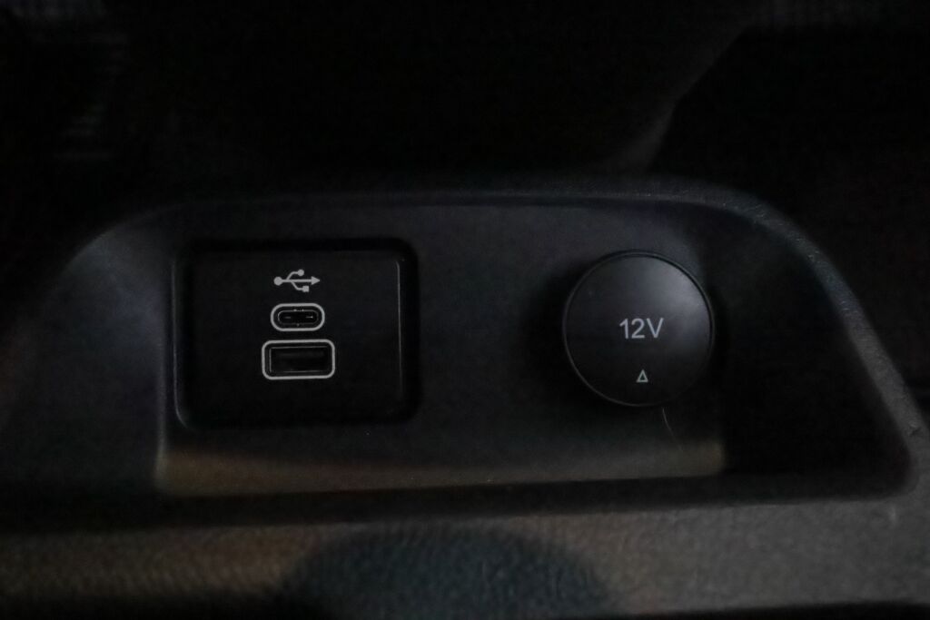 Ford Transit Connect 2023 Valkoinen