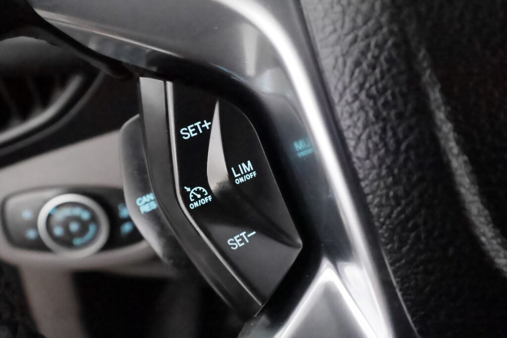 Ford Transit Connect 2023 Valkoinen