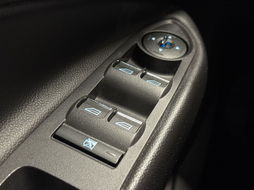 Ford Kuga 2013 Harmaa