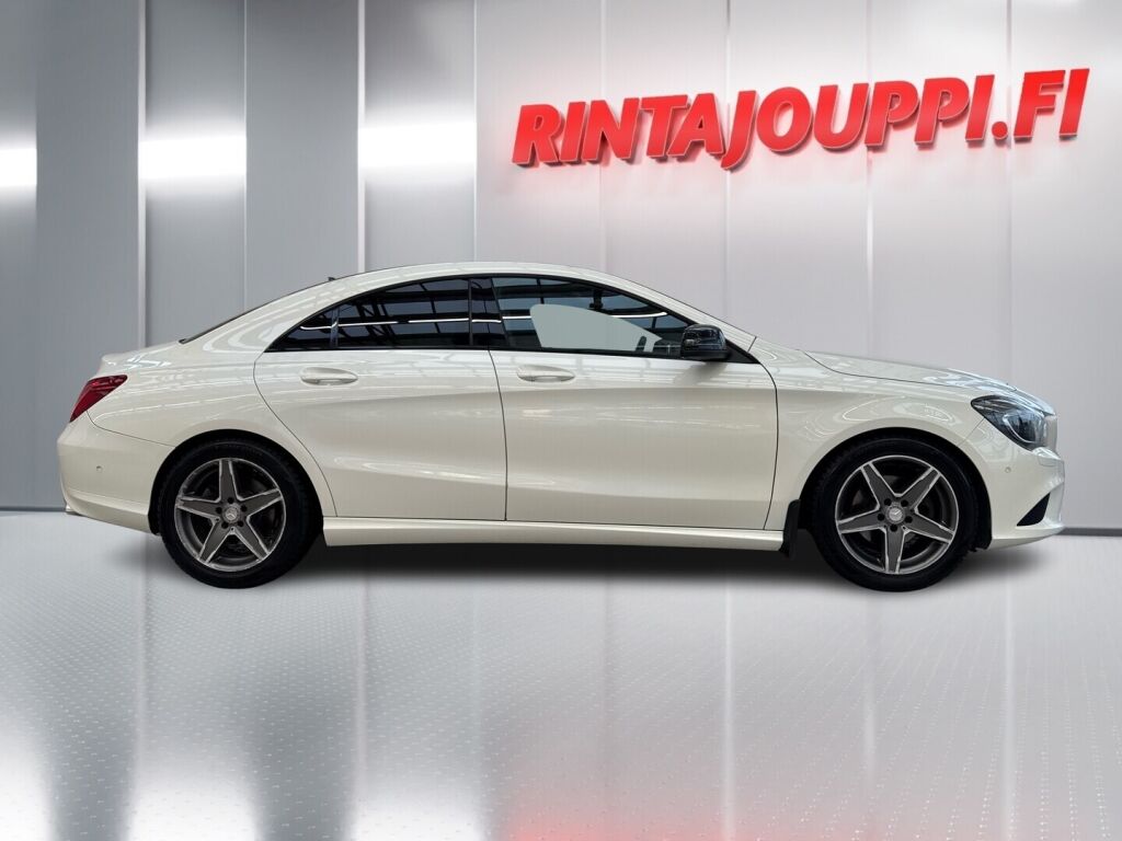 Mercedes-Benz CLA 2013 Valkoinen