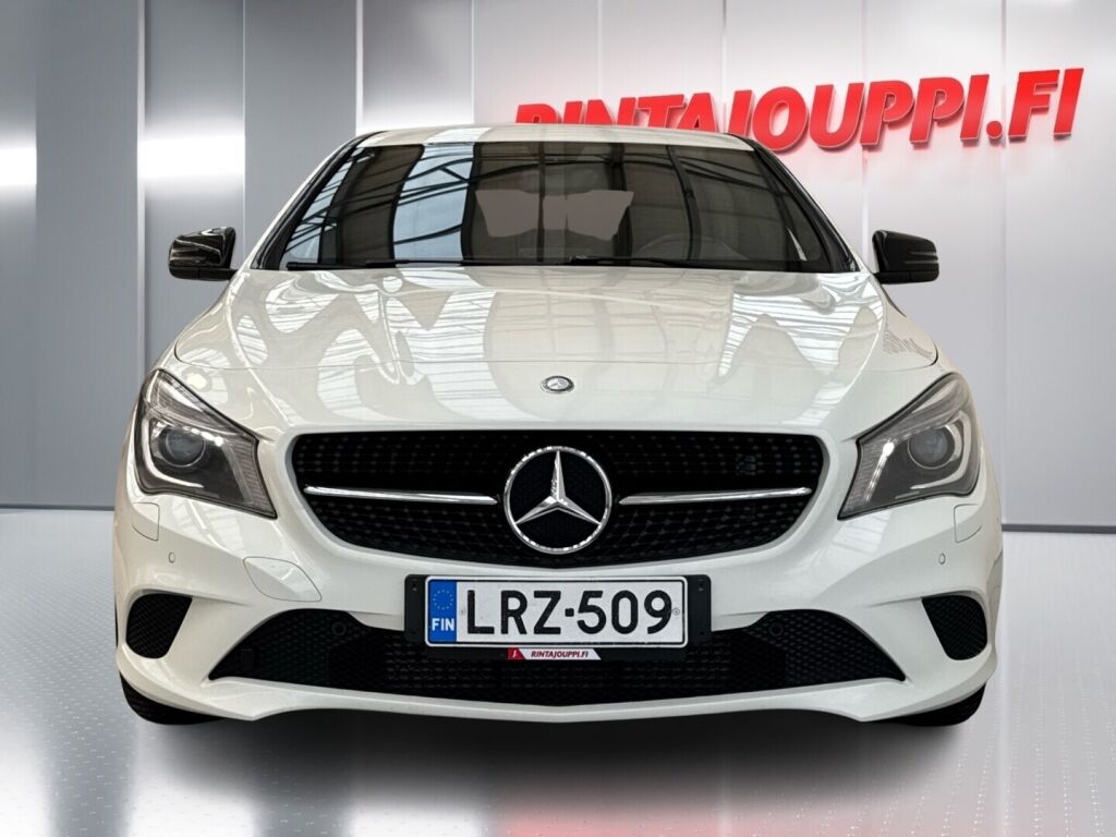 Mercedes-Benz CLA 2013 Valkoinen