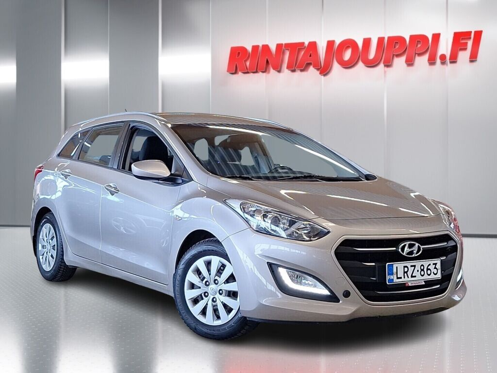 Hyundai i30 Wagon 2017 Ruskea (beige)