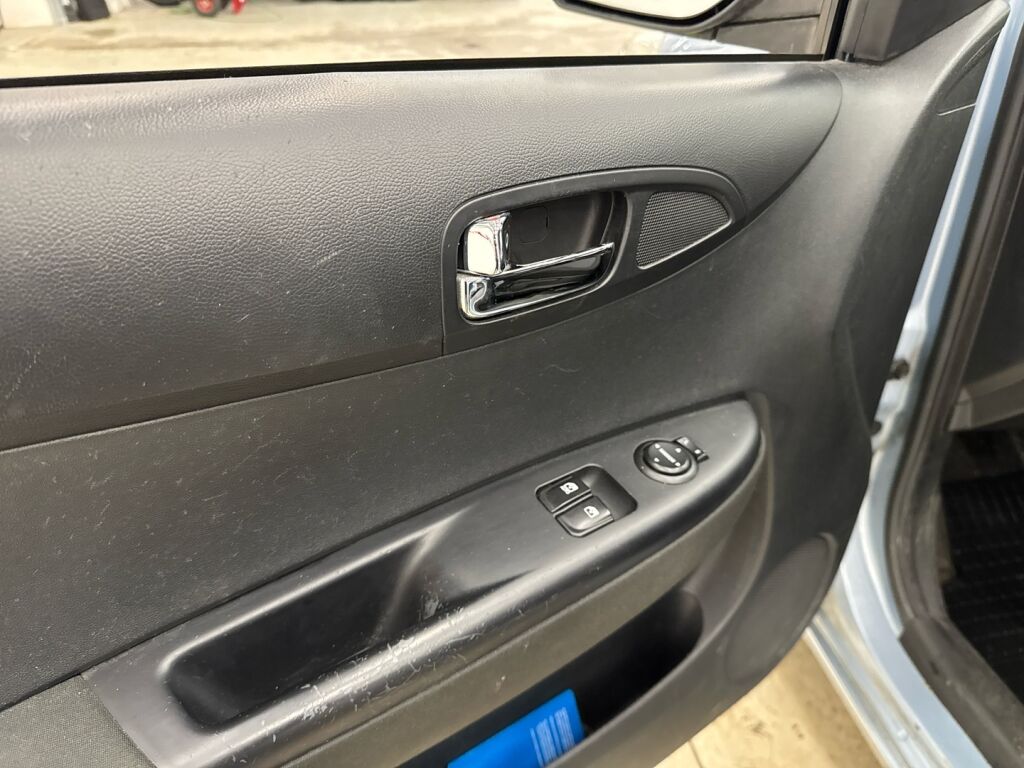 Hyundai i20 2013 Sininen