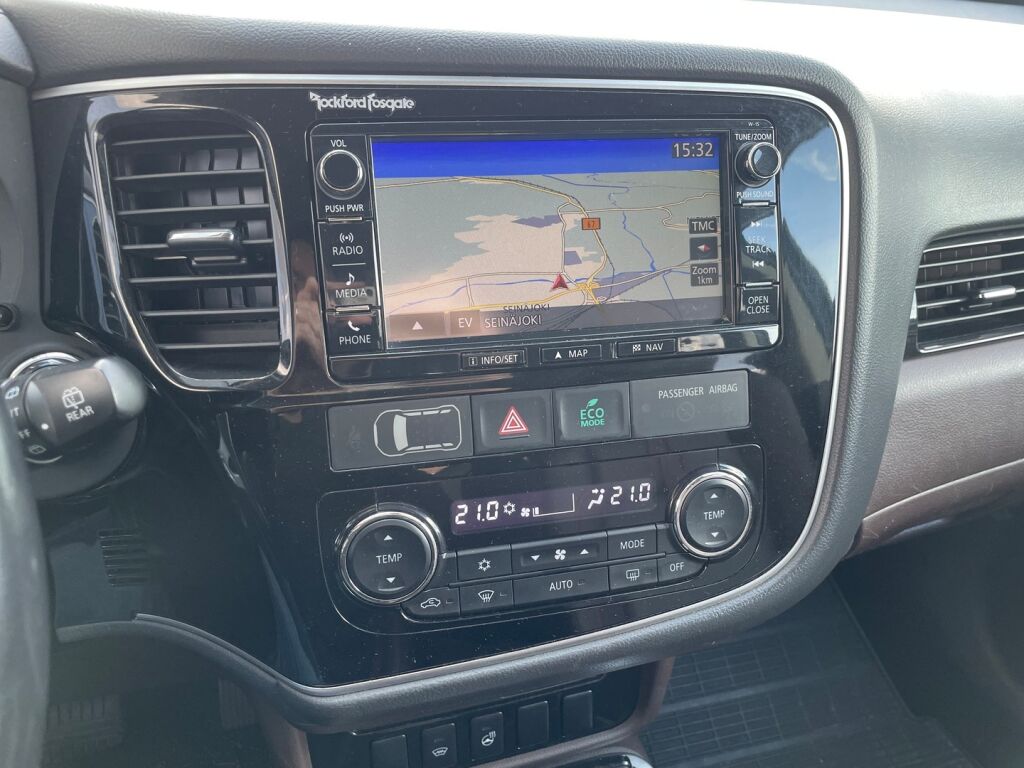 Mitsubishi Outlander PHEV 2016 Harmaa