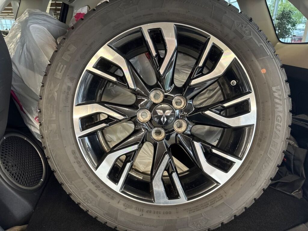 Mitsubishi Outlander PHEV 2016 Harmaa