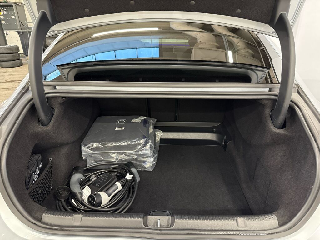 Mercedes-Benz EQE 2023 Harmaa