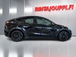 Tesla Model Y 2023 Musta