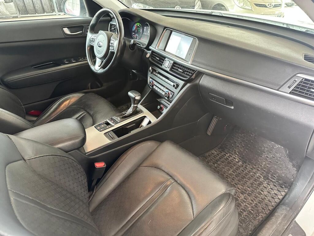 Kia Optima 2018 Valkoinen