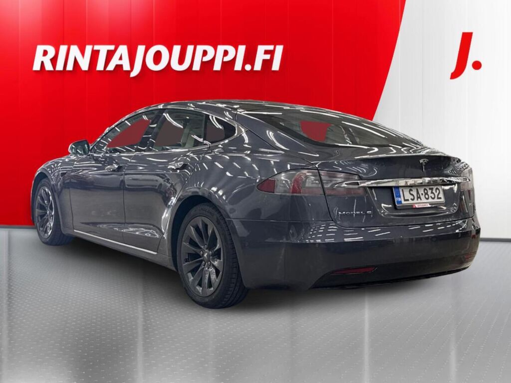 Tesla Model S 2018 Musta