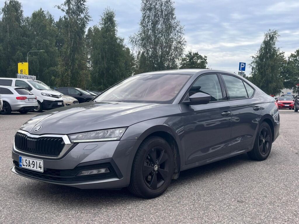 Skoda Octavia 2023 Harmaa