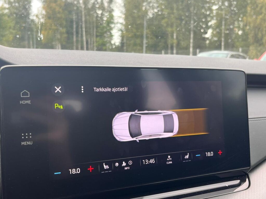 Skoda Octavia 2023 Harmaa