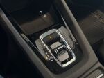 Skoda Octavia 2023 Sininen