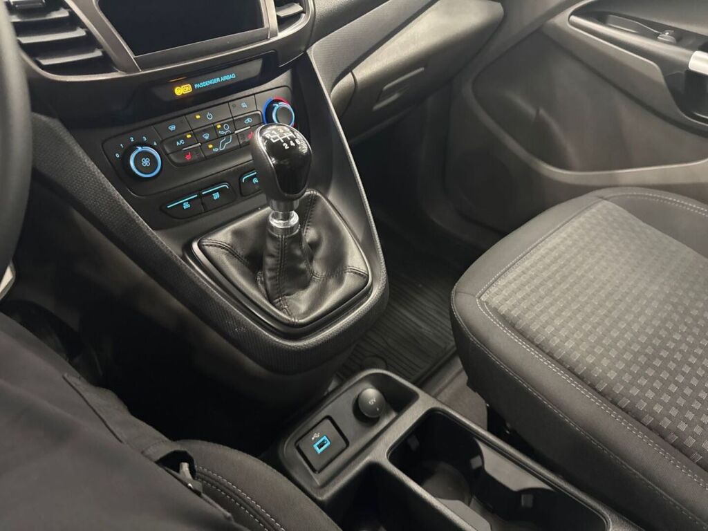 Ford Transit Connect 2025 Frozen White