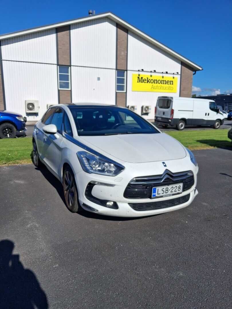 Citroen DS5 2014 Valkoinen
