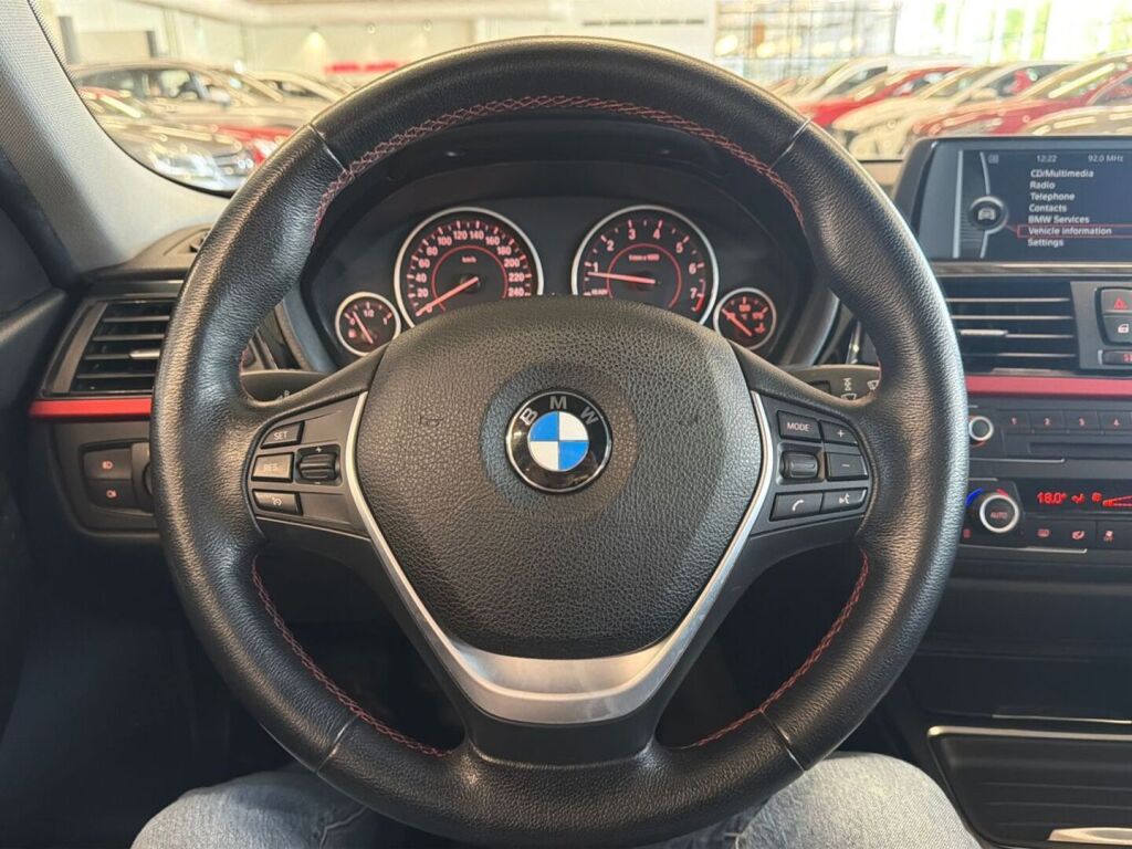 BMW 320 2013 Harmaa