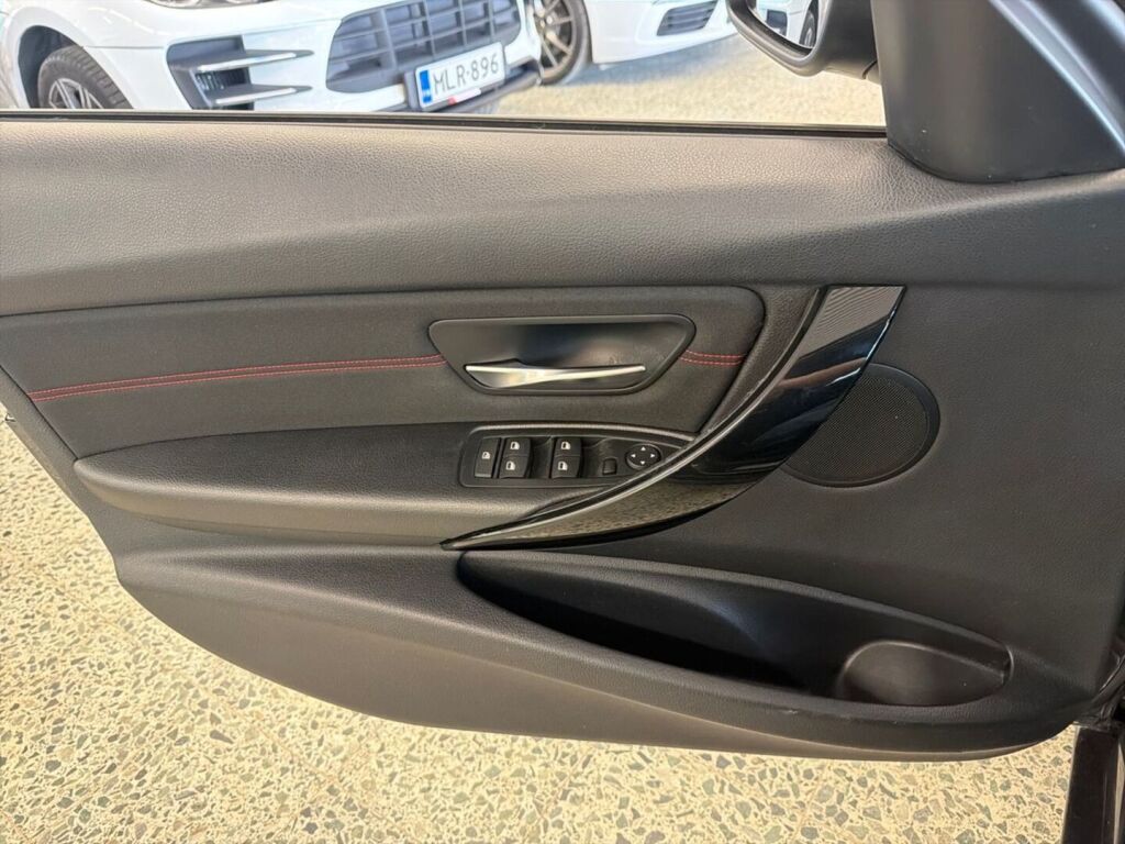 BMW 320 2013 Harmaa