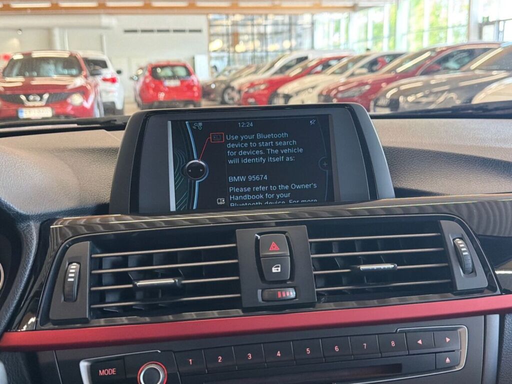 BMW 320 2013 Harmaa
