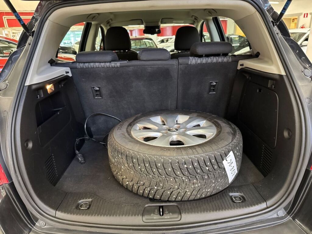 Opel Mokka 2013 Musta