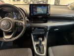 Toyota Yaris 2023 Musta
