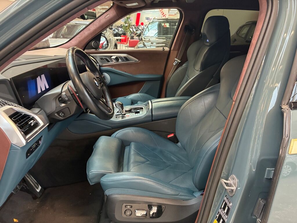 BMW XM 2023 Vihreä
