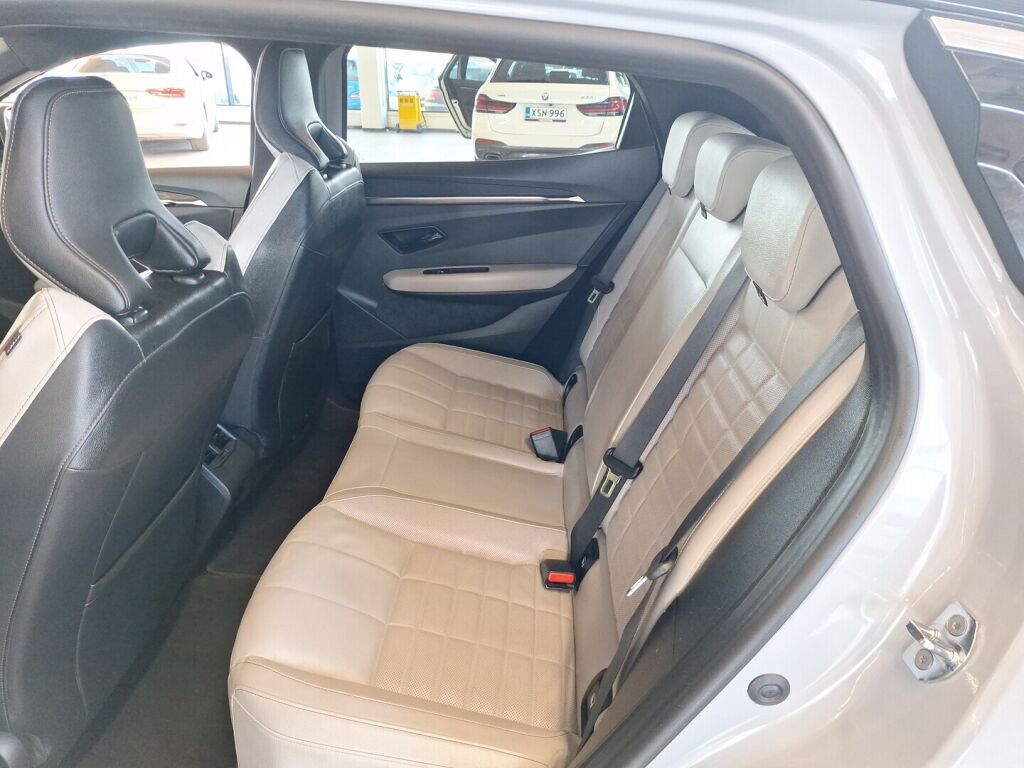 Renault Megane 2022 Harmaa