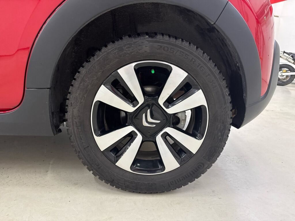 Citroen C3 2023 Punainen