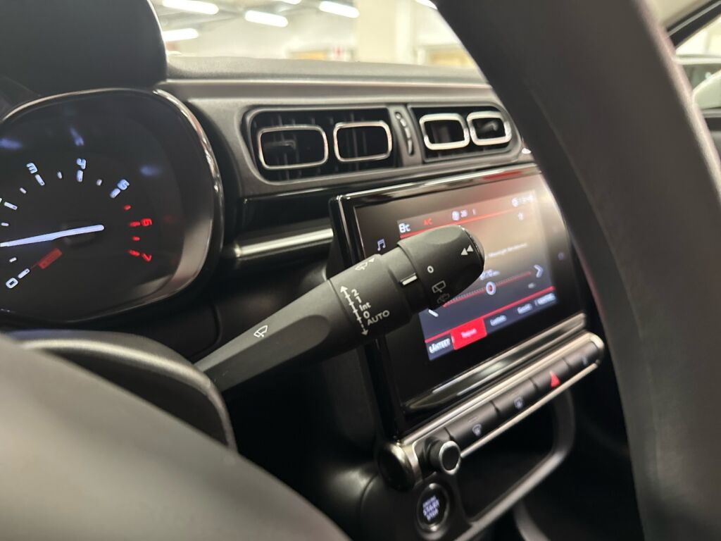 Citroen C3 2023 Punainen