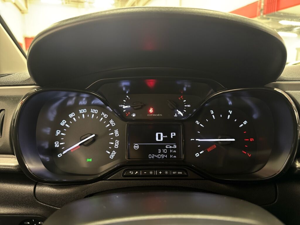 Citroen C3 2023 Punainen