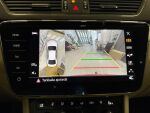 Skoda Superb 2023 Punainen