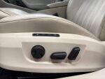 Skoda Superb 2023 Punainen