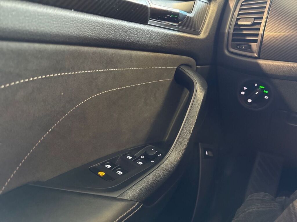 Skoda Kodiaq 2023 Musta
