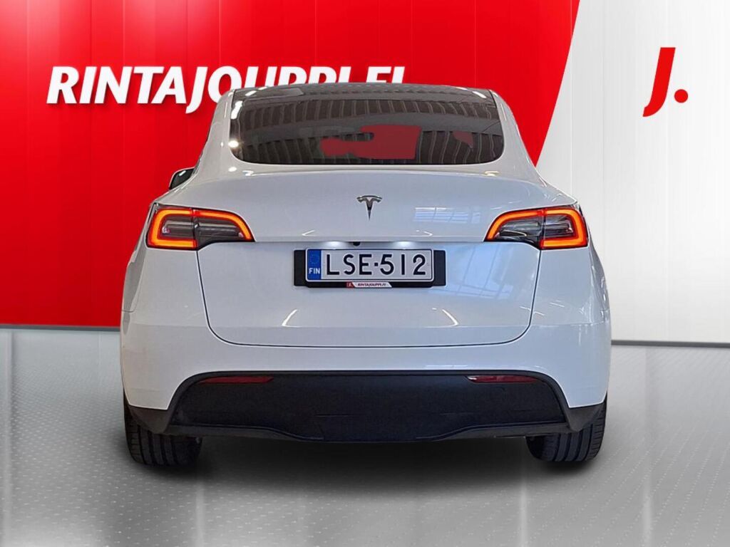 Tesla Model Y 2023 Valkoinen