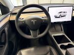 Tesla Model Y 2023 Valkoinen