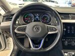 Volkswagen Passat 2020 Valkoinen