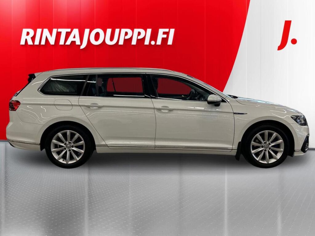 Volkswagen Passat 2020 Valkoinen