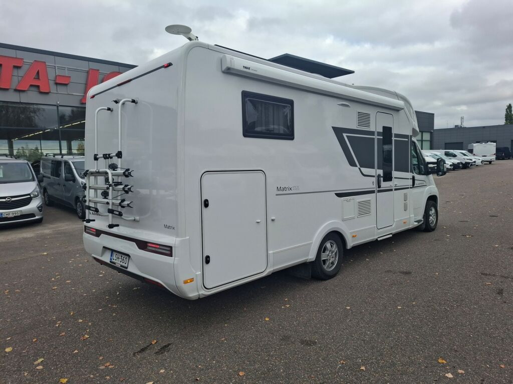 Adria MATRIX AXESS 670 SC 2023 Valkoinen