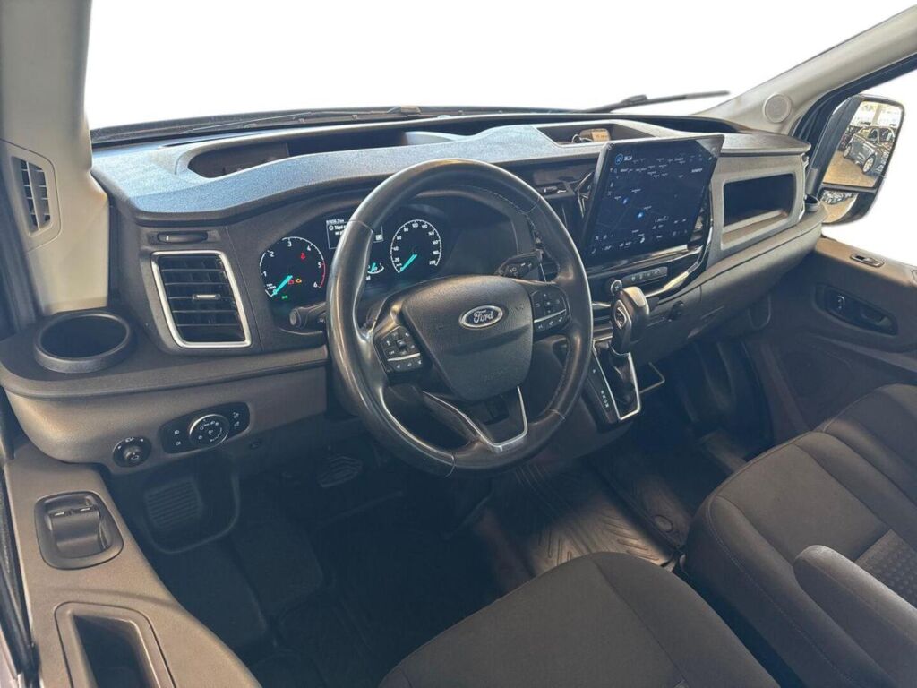 Ford Transit 2023 Magnetic