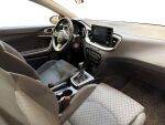 Kia Ceed 2023 Punainen